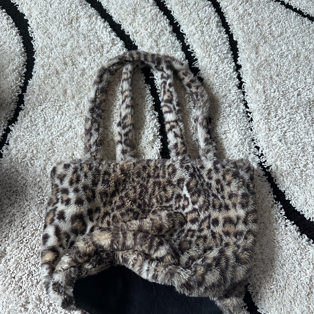 Leopard Print Faux Fur Tote Bag